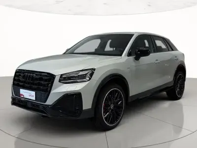 Usata Audi Q2 S-Line 190 CV (139 kW) 2024 N8 argento cavo metallizzato SUV
