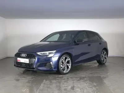 Usata Audi A3 Advanced 204 CV (150 kW) 2021 Blu navarra metallizzato Berlina
