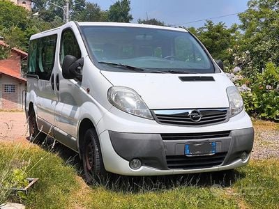 Usata Opel Vivaro 114 CV (83 kW) 2014 Bianco Monovolume