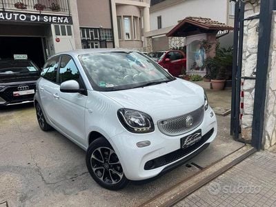 Usata Smart ForFour Passion 70 CV (51 kW) 2016 Bianco Utilitaria