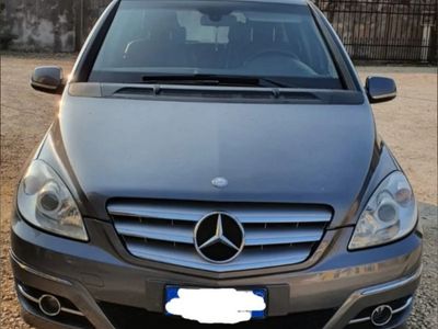 Usata Mercedes 180 116 CV (85 kW) 2008 Grigio Berlina