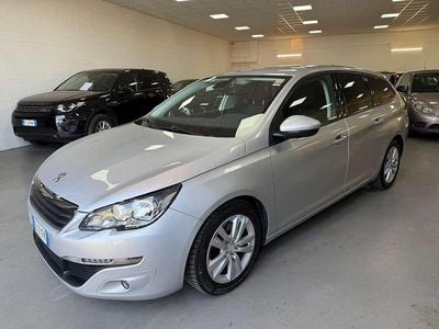 Usata Peugeot 308 Business-Line 92 CV (67 kW) 2015 Argento Station wagon