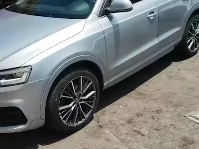 Usata Audi Q3 150 CV (110 kW) 2016 Grigio SUV