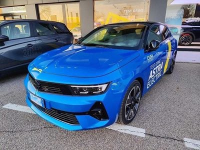 Usata Opel Astra 114 kW (156 CV) 2024 Blu Berlina