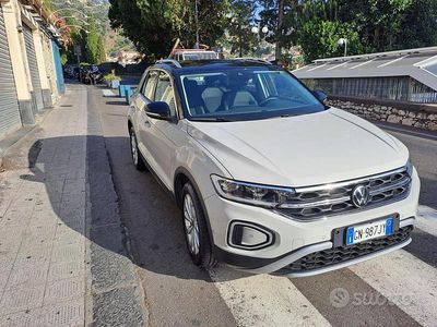Usata VW T-Roc Style 110 CV (80 kW) 2023 Bianco SUV