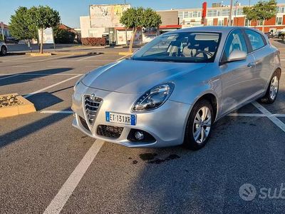 Usata Alfa Romeo Giulietta Distinctive 105 CV (77 kW) 2014 Grigio Utilitaria