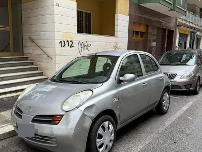 Usata Nissan Micra 57 CV (41 kW) 2003 Grigio Utilitaria