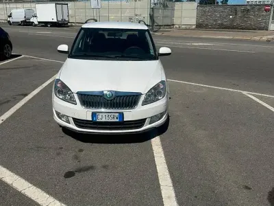 Usata Skoda Fabia 86 CV (63 kW) 2011 Bianco Station wagon