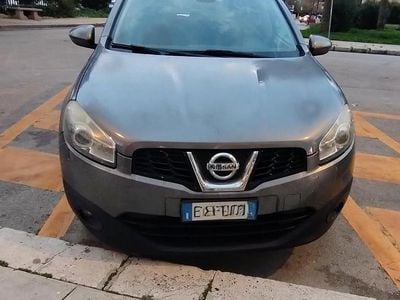 Grigio Usata 2011 Nissan Qashqai Acenta SUV | 4500 € (Ottimo prezzo)