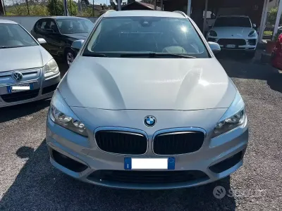 Usata BMW 216 Active Tourer Luxury Line 116 CV (85 kW) 2018 Grigio Monovolume