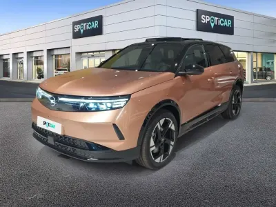 Usata Opel Grandland X 103 kW (141 CV) 2025 Impakt copper (metallizzato) SUV