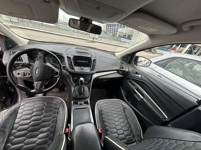 Usata Ford Kuga Vignale 150 CV (110 kW) 2017 SUV