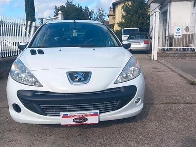 Usata Peugeot 206 57 CV (41 kW) 2012 Bianco Berlina