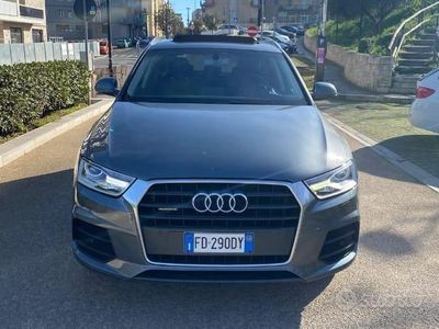 usata Audi Q3 con tettuccio