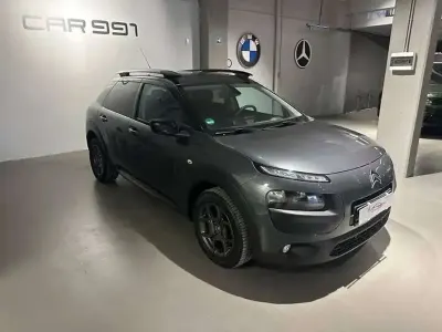 Usata Citroën C4 Shine 99 CV (72 kW) 2017 Metallizzato SUV