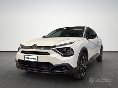 Bianco Usata 2023 Citroën e-C4 Shine SUV | 19.626 € (Ottimo prezzo)