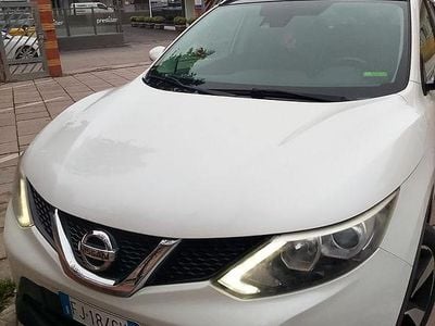 Usata Nissan Qashqai 131 CV (96 kW) 2017 Bianco SUV
