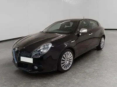 Usata Alfa Romeo Giulietta Super 119 CV (87 kW) 2018 Nero Utilitaria