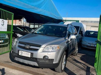 usata Chevrolet Captiva 2.0 VCDi LS