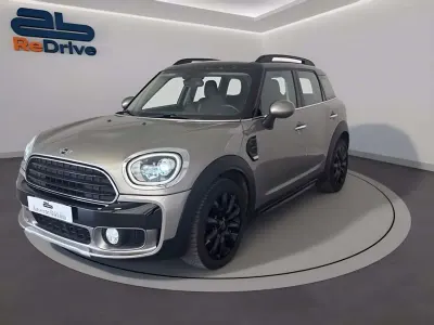 Usata Mini One D Countryman 116 CV (85 kW) 2019 Grigio daytona perla SUV