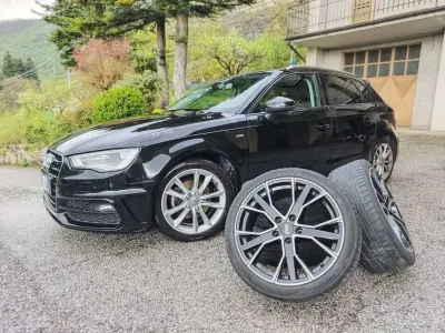 Gebraucht Audi A3 S-Line 110 PS (80 kW) 2015 Schwarz Limousine