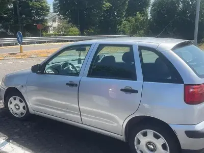 Usata Seat Ibiza 2001 Grigio Utilitaria