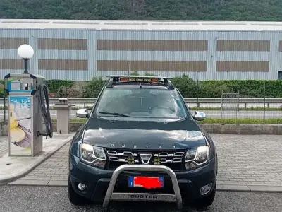 Usata Dacia Duster Lauréate 109 CV (80 kW) 2014 SUV