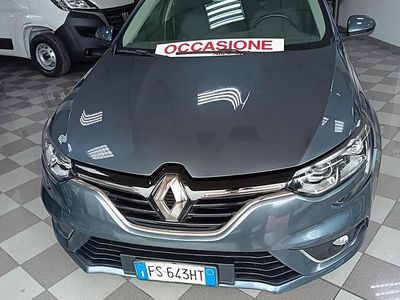 Usata Renault Mégane GrandTour Intens 115 CV (84 kW) 2018 Blu Station wagon