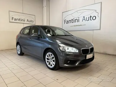 Usata BMW 218 Advantage 150 CV (110 kW) 2018 Grigio Station wagon