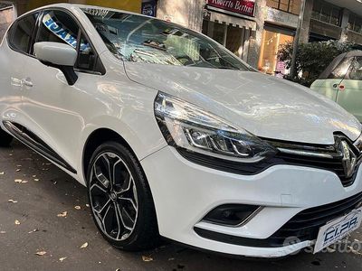 Usata Renault Clio IV Zen 90 CV (66 kW) 2018 Bianco Berlina