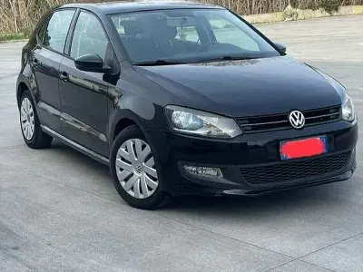Usata VW Polo Highline 90 CV (66 kW) 2011 Utilitaria