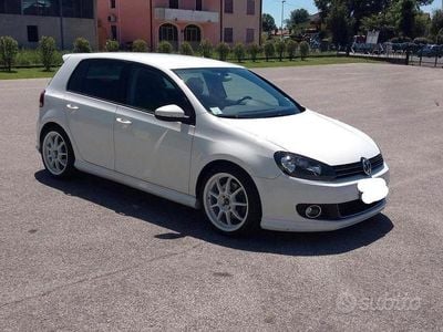 Usata VW Golf VI 160 CV (117 kW) 2009 Bianco Utilitaria