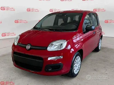 Nuova Fiat Panda S 65 CV (47 kW) 2026 Rosso Utilitaria