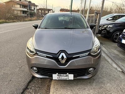 Grigio Usata 2014 Renault Clio IV Berlina | 6499 € (Buon prezzo)