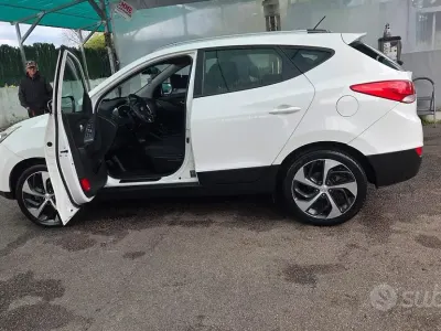 Usata Hyundai ix35 115 CV (84 kW) 2012 Bianco SUV