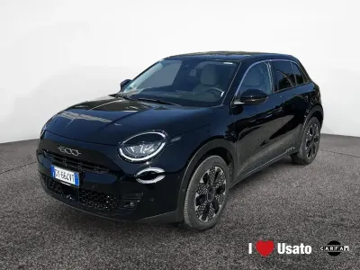 Usata Fiat 600 La Prima 110 CV (80 kW) 2025 Nero SUV