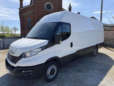 Usata Iveco Daily 136 CV (100 kW) 2019 Bianco Furgone