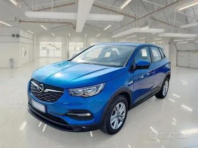Usata Opel Grandland X 130 CV (95 kW) 2019 Blu SUV