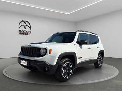 Usata Jeep Renegade Trailhawk 170 CV (125 kW) 2016 Bianco SUV
