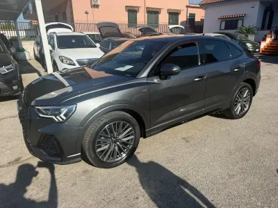 Usata Audi Q3 S-Line 150 CV (110 kW) 2023 Grigio SUV