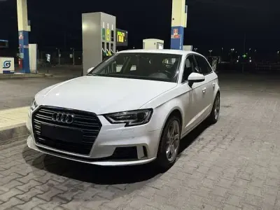 Usata Audi A3 Business 116 CV (85 kW) 2019 Berlina
