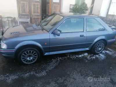Usata Ford Escort RS 129 CV (94 kW) 1987 Bluazzurro Berlina