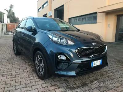 Usata Kia Sportage 136 CV (100 kW) 2019 Bluazzurro SUV