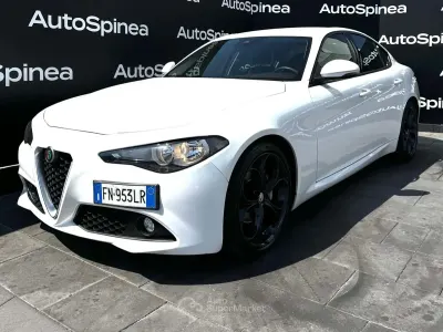 Usata Alfa Romeo Giulia 150 CV (110 kW) 2018 Bianco Berlina