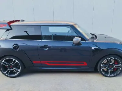 Usata Mini John Cooper Works 306 CV (225 kW) 2020 Utilitaria