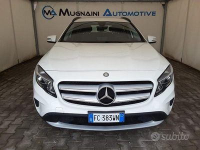 Usata Mercedes GLA200 Executive 136 CV (100 kW) 2016 Bianco SUV