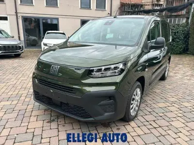 Nuova Fiat Doblò 130 CV (95 kW) 2026 Verde Monovolume