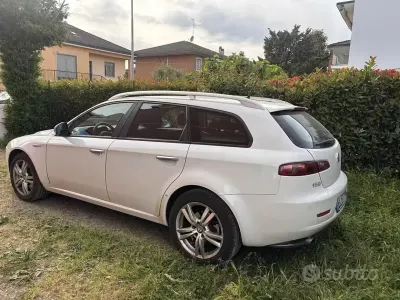 Brugt Alfa Romeo 159 120 HK (88 kW) 2012 Hvid Stationcar