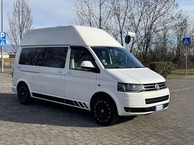 Usata VW Transporter 140 CV (102 kW) 2015 Bianco Furgone