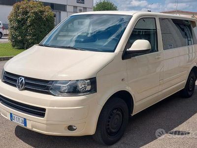 VW Caravelle